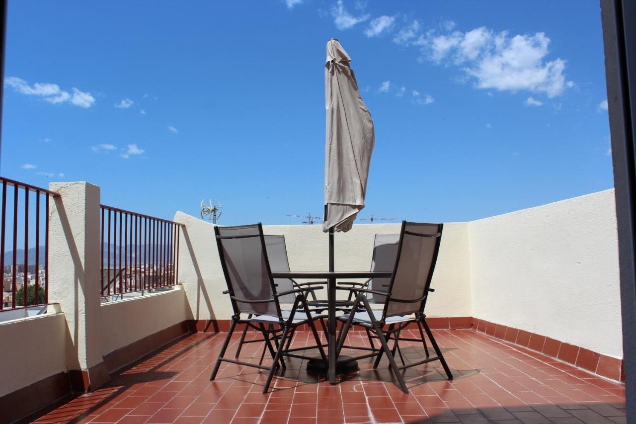 Beautiful Brand New 2 Bedroom Flat With Terrace Málaga Kültér fotó
