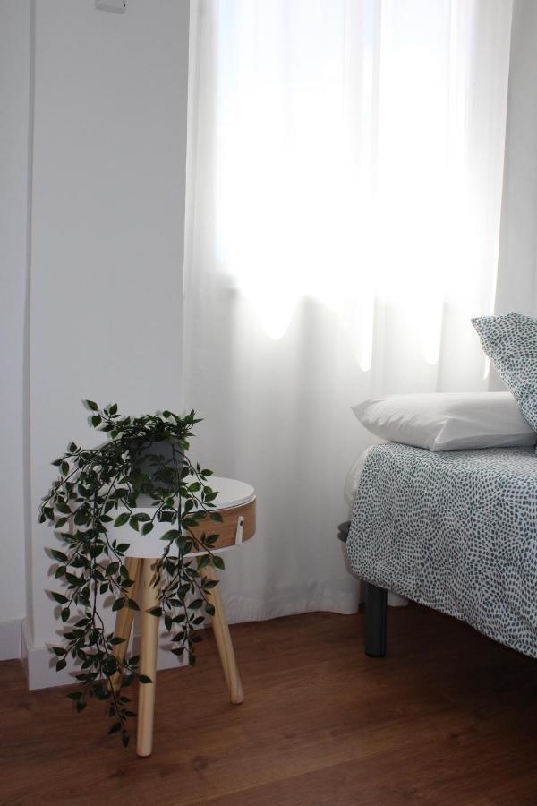 Beautiful Brand New 2 Bedroom Flat With Terrace Málaga Kültér fotó